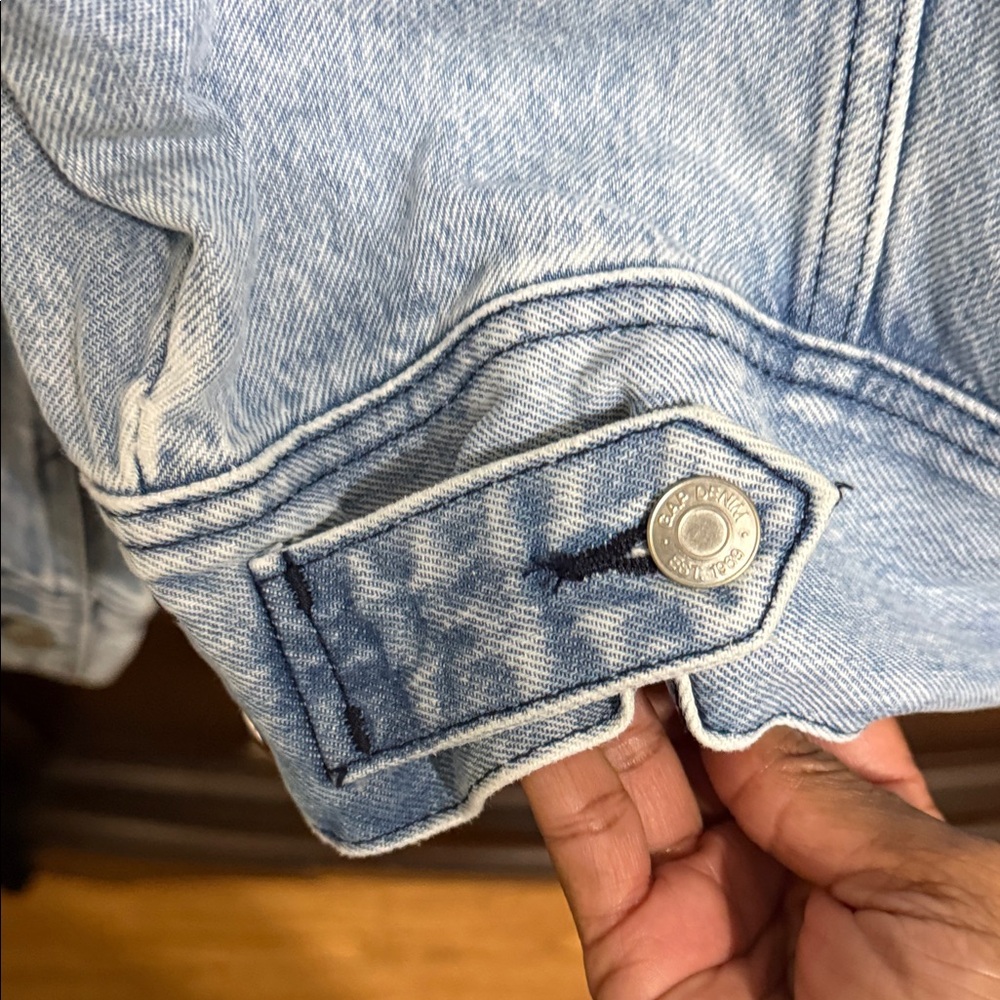 GAP Studded Light Blue Jean Jacket - Picture 3 of 6